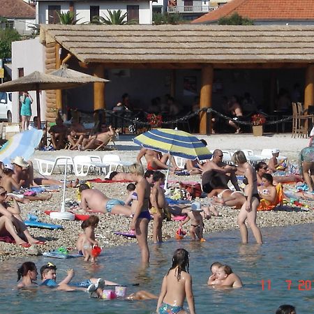 Apartments San Sukošan Екстериор снимка