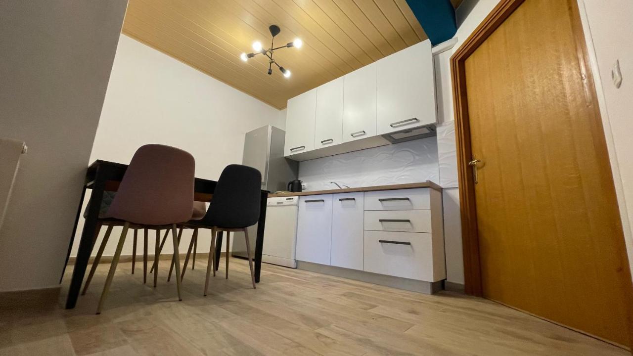 Apartments San Sukošan Екстериор снимка