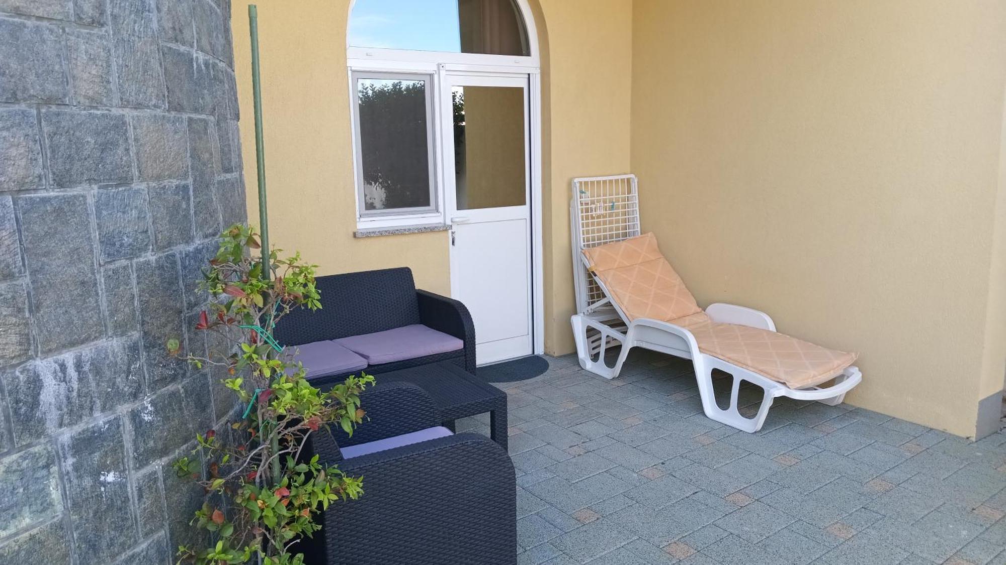 Apartments San Sukošan Екстериор снимка